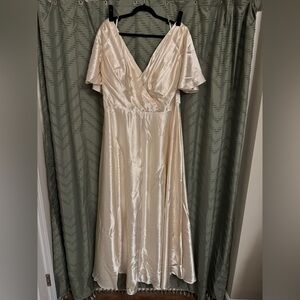 Elegant Cream Satin Wedding Dress